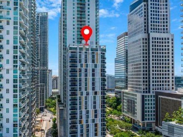 31 SE 6th St 907, Miami FL 33131