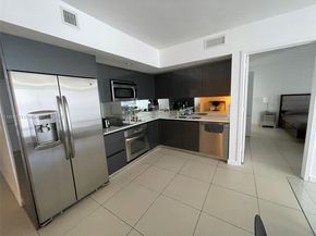 31 SE 6th St 907, Miami FL 33131
