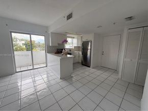 3052 SW 27th Ave 301, Miami FL 33133