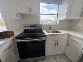 3052 SW 27th Ave 301, Miami FL 33133