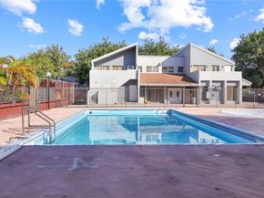 6195 W 18th Ave G101, Hialeah FL 33012