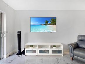 6195 W 18th Ave G101, Hialeah FL 33012