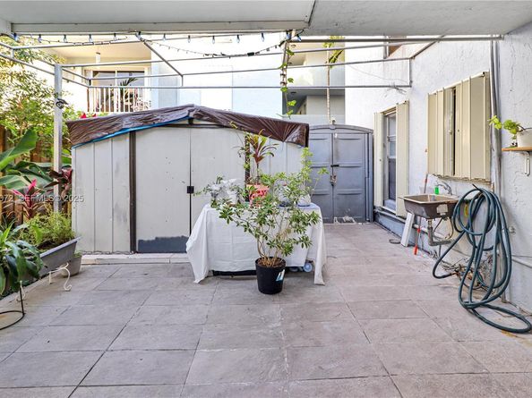 6195 W 18th Ave G101, Hialeah FL 33012