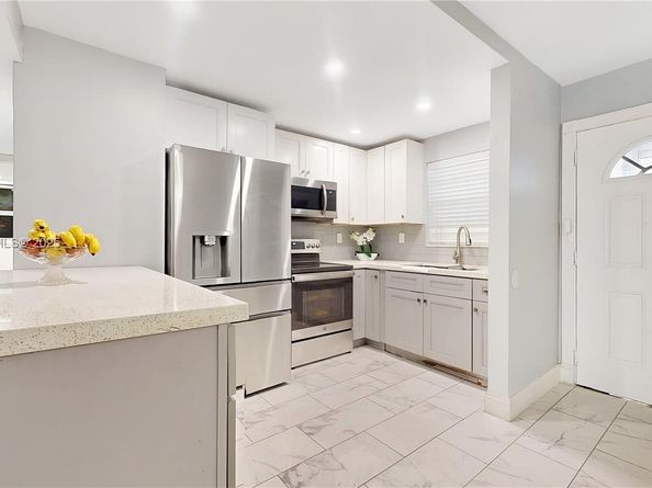 6195 W 18th Ave G101, Hialeah FL 33012