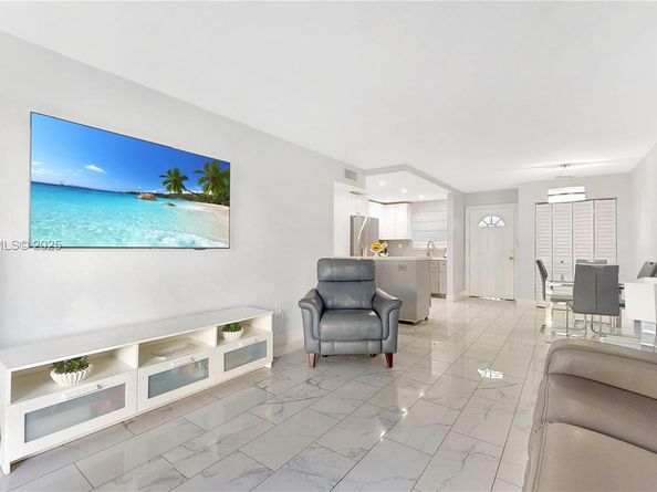 6195 W 18th Ave G101, Hialeah FL 33012