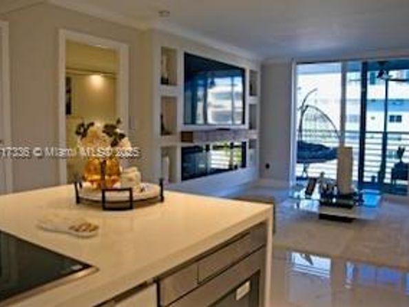 3849 NE 169th St 302, North Miami Beach FL 33160