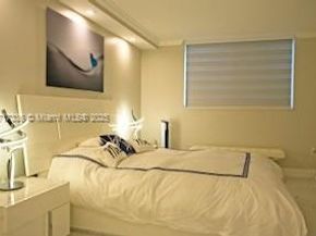 3849 NE 169th St 302, North Miami Beach FL 33160