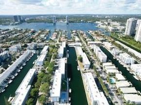 3849 NE 169th St 302, North Miami Beach FL 33160