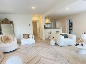 44 NW 40th St, Miami FL 33127