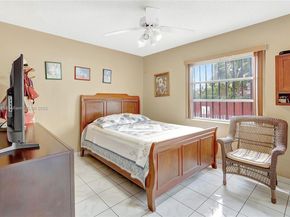 2780 NW 6th St, Miami FL 33125