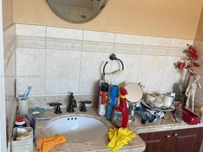 6950 W 25th Ave, Hialeah FL 33016