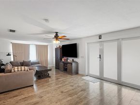 3510 SW 87th Ave, Miami FL 33165