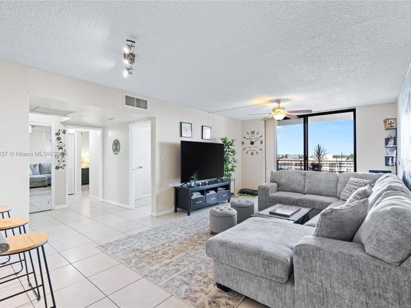500 Three Islands Blvd 309, Hallandale Beach FL 33009