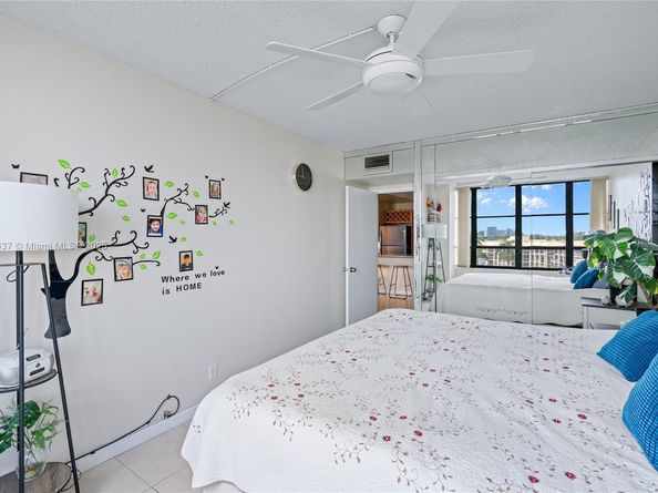 500 Three Islands Blvd 309, Hallandale Beach FL 33009