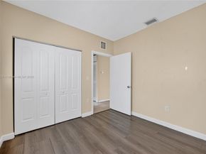 4281 NE 16th St, Homestead FL 33033