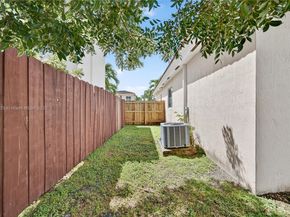 4281 NE 16th St, Homestead FL 33033