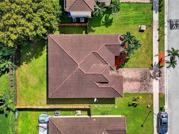 4281 NE 16th St, Homestead FL 33033
