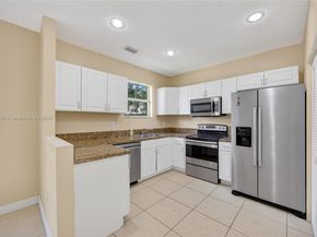 4281 NE 16th St, Homestead FL 33033