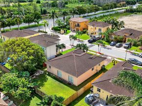 4281 NE 16th St, Homestead FL 33033