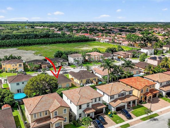 4281 NE 16th St, Homestead FL 33033