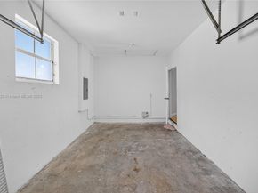4281 NE 16th St, Homestead FL 33033