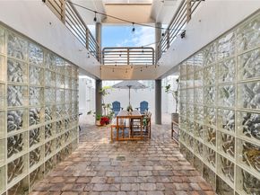 2977 Mcfarlane Rd PH9, Miami FL 33133