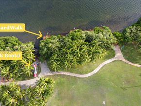 2977 Mcfarlane Rd PH9, Miami FL 33133