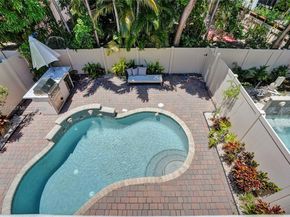 1115 NE 14th Ave, Fort Lauderdale FL 33304