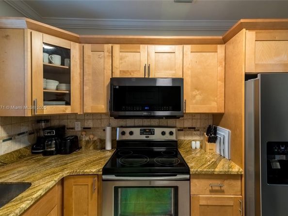 2270 Havana Dr, Miramar FL 33023