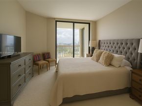 2000 Island Blvd 3009, Aventura FL 33160