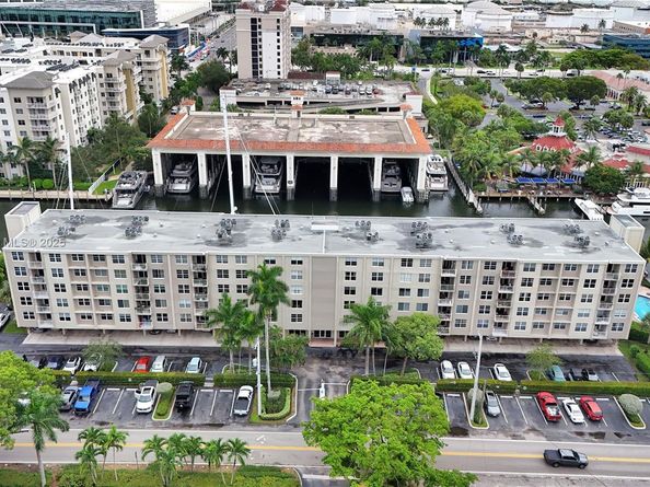 1600 SE 15th St 305, Fort Lauderdale FL 33316