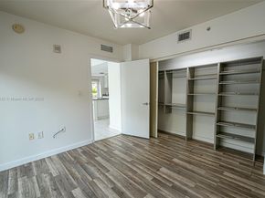 2740 SW 28th Ter 201, Miami FL 33133