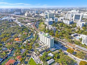 816 NW 11th St 607, Miami FL 33136