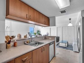 816 NW 11th St 607, Miami FL 33136