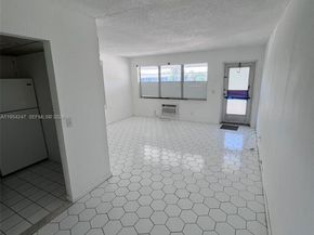 89 Berkshire D 89, West Palm Beach FL 33417