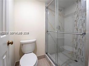 1713 Whitehall Dr 302, Davie FL 33324