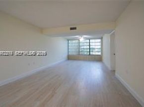 1713 Whitehall Dr 302, Davie FL 33324