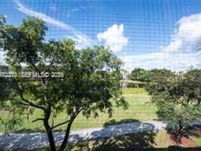 1713 Whitehall Dr 302, Davie FL 33324