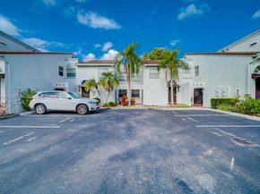4876 NW 97th Ct 352, Doral FL 33178