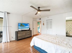 2206 S Cypress Bend Dr 305, Pompano Beach FL 33069
