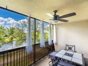 2206 S Cypress Bend Dr 305, Pompano Beach FL 33069
