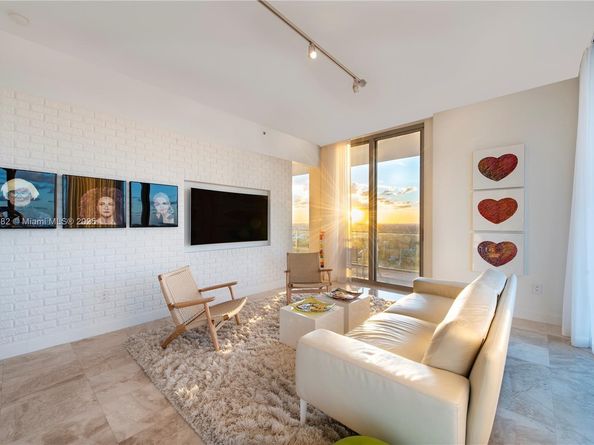 3470 E Coast Ave H2504, Miami FL 33137