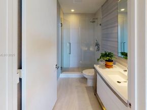 2000 Metropica Way 1701, Sunrise FL 33323