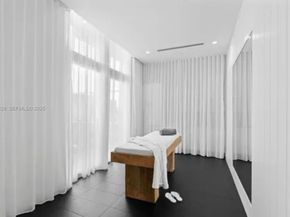 2000 Metropica Way 1701, Sunrise FL 33323