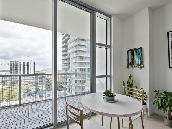 3301 NE 1st Ave H1211, Miami FL 33137