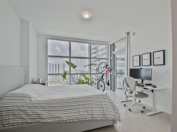 3301 NE 1st Ave H1211, Miami FL 33137