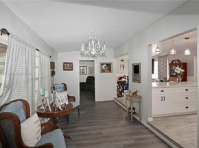 1221 SW 74th Ct, Miami FL 33144