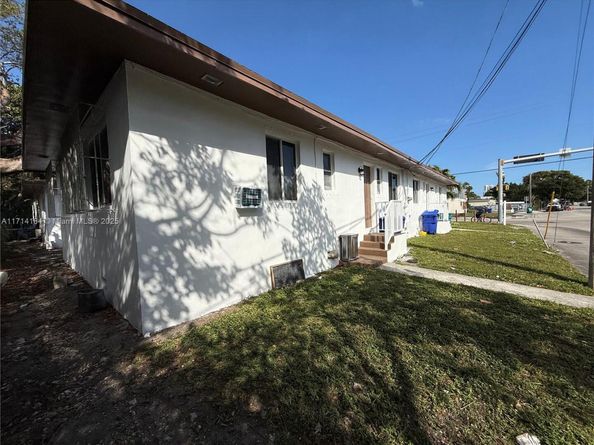 2900 NW 10th Ave, Miami FL 33127