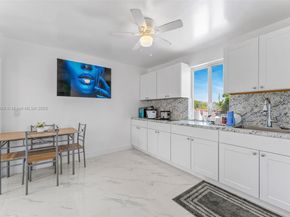 730 Curtiss Dr, Opa-Locka FL 33054