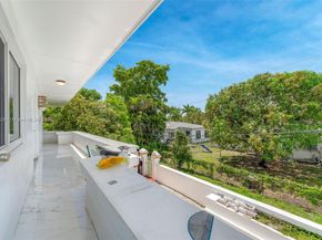 730 Curtiss Dr, Opa-Locka FL 33054